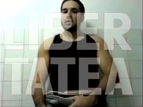 Punheta na cueca